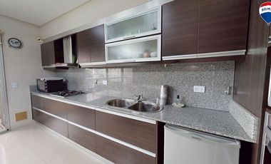 VENTA DEPTO 4 AMB CON COCHERA AVELLANEDA CENTRO