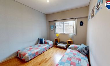 VENTA DEPTO 4 AMB CON COCHERA AVELLANEDA CENTRO