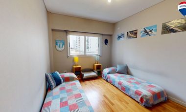 VENTA DEPTO 4 AMB CON COCHERA AVELLANEDA CENTRO