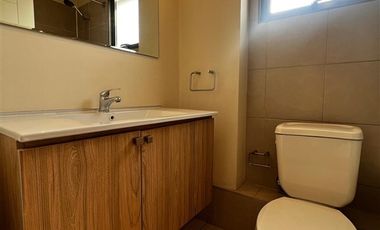 Casa en Arriendo en MAP - Se Arrienda Bella casa 5h,3B, dentro de condominio en Huechuraba