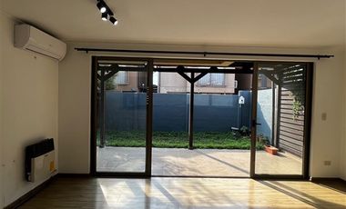 Casa en Arriendo en MAP - Se Arrienda Bella casa 5h,3B, dentro de condominio en Huechuraba
