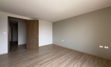 VENDO CASA EN ZAVALETA