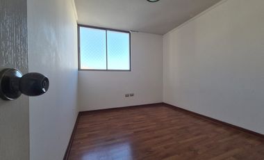 Se vende depto en AV. Brasil de 3D+2B+2Est y 1 Bod + 1D y 1B de servicio a  8.500 UF