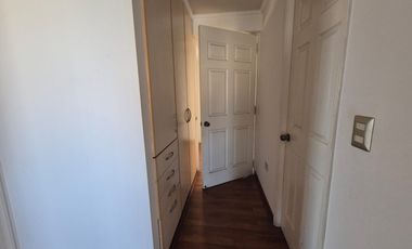 Se vende depto en AV. Brasil de 3D+2B+2Est y 1 Bod + 1D y 1B de servicio a  8.500 UF