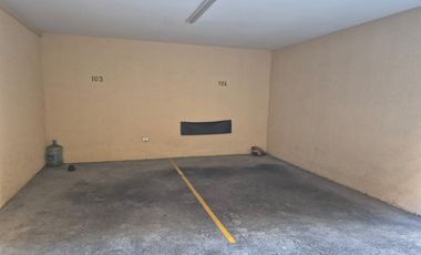 Se vende depto en AV. Brasil de 3D+2B+2Est y 1 Bod + 1D y 1B de servicio a  8.500 UF
