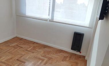 3 ambientes con cochera y baulera, Centro