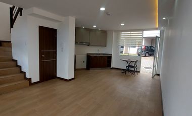 CASA EN VENTA HUACHI LA JOYA CONJUNTO PREMIUM 4