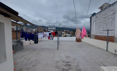 CASA RENTERA EN VENTA AMBATO