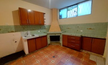 CASA RENTERA EN VENTA AMBATO