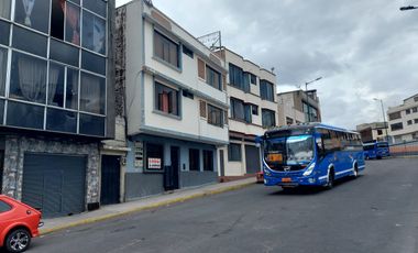 CASA RENTERA EN VENTA AMBATO