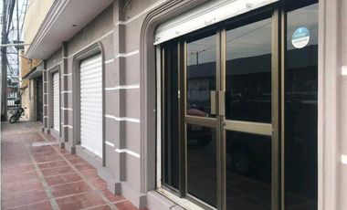 ALQUILO AMPLIA CASA PARA EMPRESAS