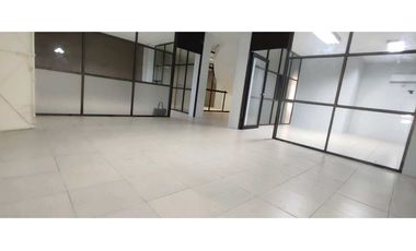 ALQUILO AMPLIA CASA PARA EMPRESAS