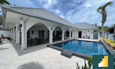 Pool villa for sale and rent 3 Bedrooms Bathrooms in East Pattaya