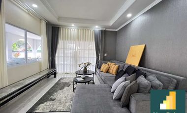 Pool villa for sale and rent 3 Bedrooms Bathrooms in East Pattaya