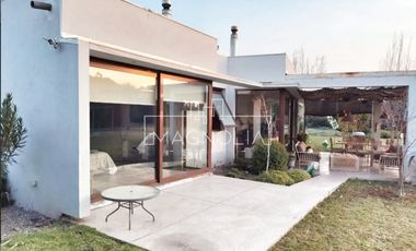 Casa en Venta en El Algarrobal/Chicureo