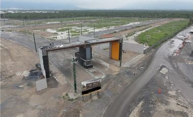 BODEGA INDUSTRIAL EN RENTA EL CARMEN