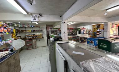 EL ARRAYAN / AV. EL TOTORAL ALGARROBO