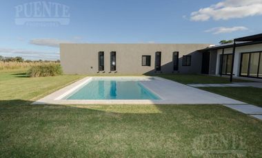 Casa - Estancia Villa Maria - Venta con Renta