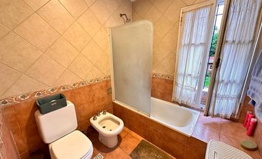 Importante casa de 3 dormitorios, barrio privado Casco Viejo, Yerba Buena
