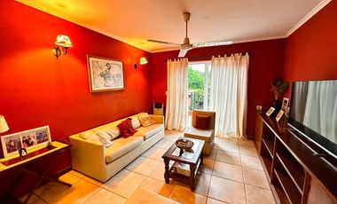 Importante casa de 3 dormitorios, barrio privado Casco Viejo, Yerba Buena