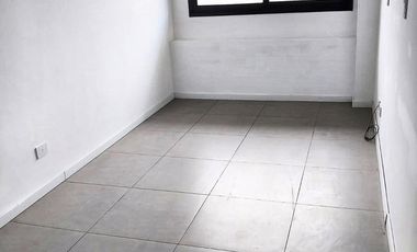 Venta departamento de 1 dormitorio con balcón en el barrio Echesortu