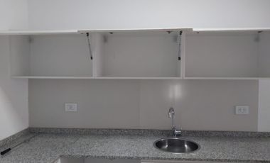 Venta departamento de 1 dormitorio con balcón en el barrio Echesortu