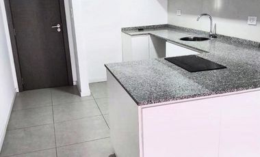Venta departamento de 1 dormitorio con balcón en el barrio Echesortu