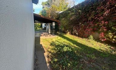 Casa en venta - 3 Dormitorios 5 Baños - Villa Gesell