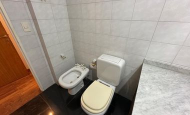 Departamento en venta de 4 Dormitorios con cochera en Rosario - Centro