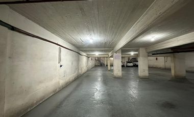 Departamento en venta de 4 Dormitorios con cochera en Rosario - Centro