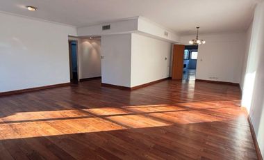 Departamento en venta de 4 Dormitorios con cochera en Rosario - Centro