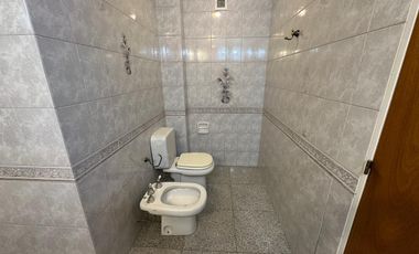 Departamento en venta de 4 Dormitorios con cochera en Rosario - Centro