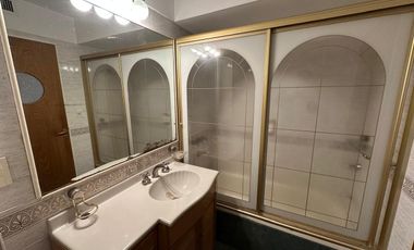 Departamento en venta de 4 Dormitorios con cochera en Rosario - Centro