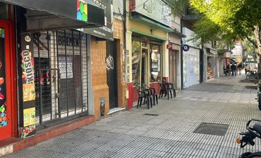 Local en  Alvarez Thomas  al 1600