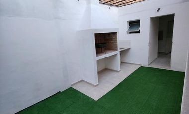 Casa en  de 2 Dormitorios por $420.000 Mensuales