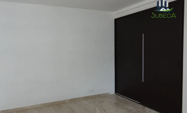 Casa en Venta en Xalapa, Zona Arco Sur, Rébsamen,  Recámara en PB