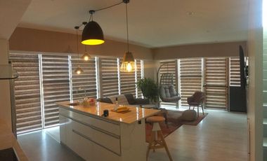Duplex frente a parque Confraternidad
