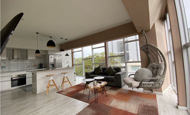 Duplex frente a parque Confraternidad