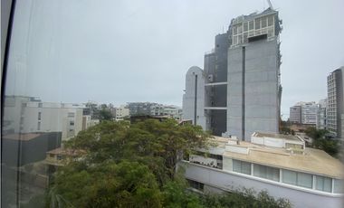 Duplex frente a parque Confraternidad