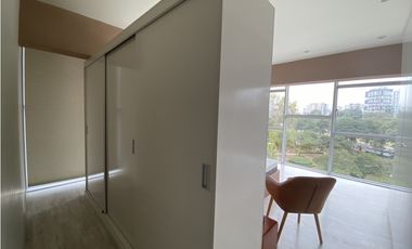 Duplex frente a parque Confraternidad