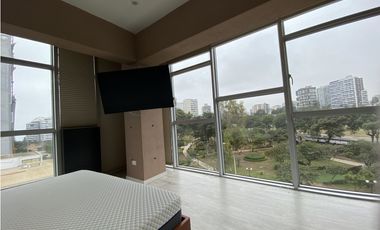 Duplex frente a parque Confraternidad