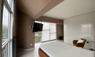 Duplex frente a parque Confraternidad