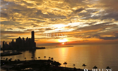 VENDO APARTAMENTO CON VISTA AL MAR, PH ELEMENT, AV. BALBOA  (2)