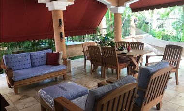 VENTA CASA EN CLAYTON 450 M2 CON PISCINA CLAYTON VILLAGE