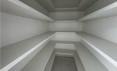 AQUILER APARTAMENTO EN AV BALBOA  375M2 MIRAMAR REMODELADO JP