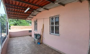 VILLA LUCRE / TERRAZA CERRADA / 3 HABITACIONES / 2 PARKING JC