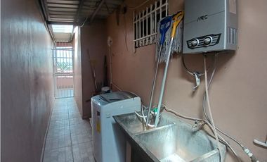 VILLA LUCRE / TERRAZA CERRADA / 3 HABITACIONES / 2 PARKING JC