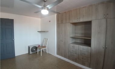 VILLA LUCRE / TERRAZA CERRADA / 3 HABITACIONES / 2 PARKING JC