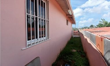 VILLA LUCRE / TERRAZA CERRADA / 3 HABITACIONES / 2 PARKING JC