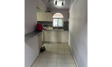 VILLA LUCRE / TERRAZA CERRADA / 3 HABITACIONES / 2 PARKING JC